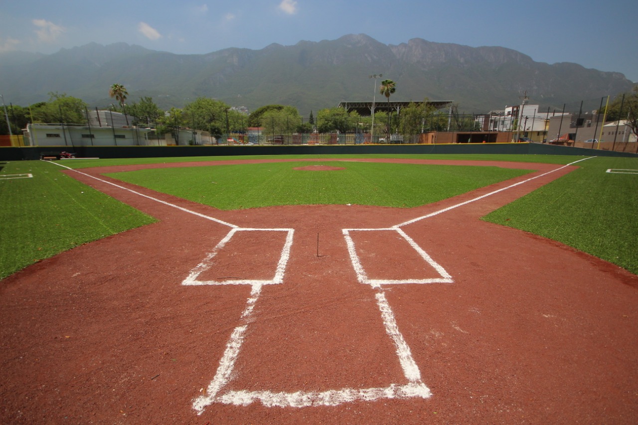 Inauguran renovado Parque de Beisbol Sierra Madre