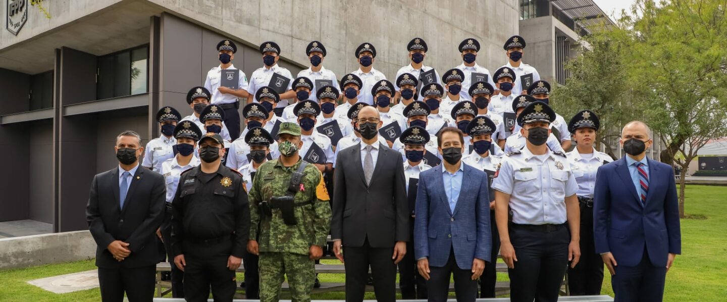 Gradúa San Pedro a Primera Generación del Instituto de Formación y Perfeccionamiento Policial