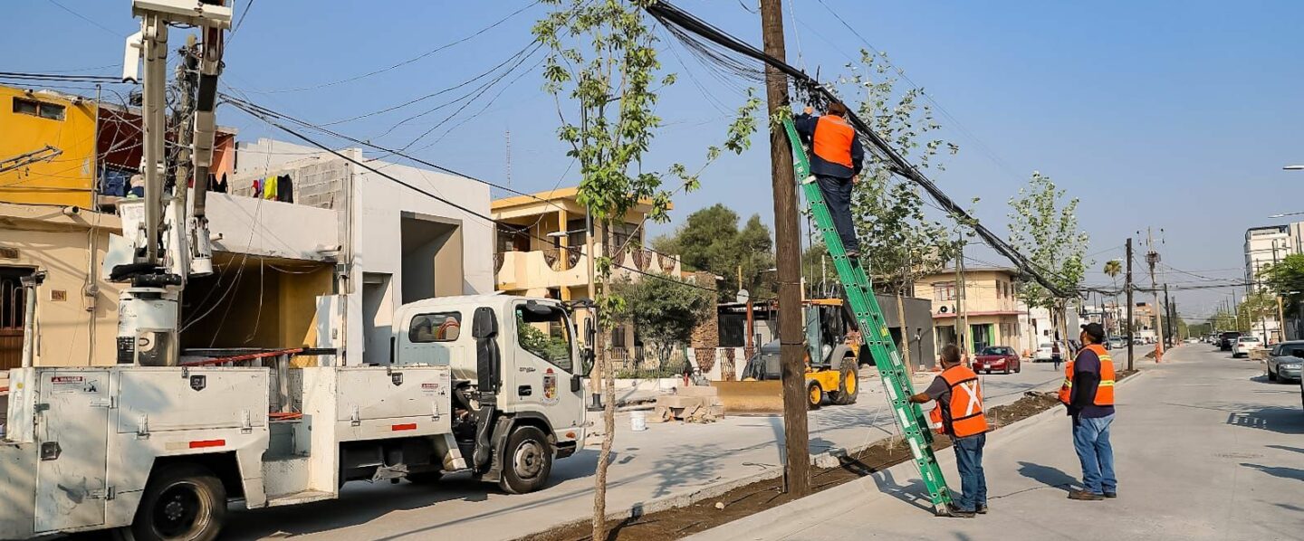 Comienza San Pedro retiro de cables en Vasconcelos