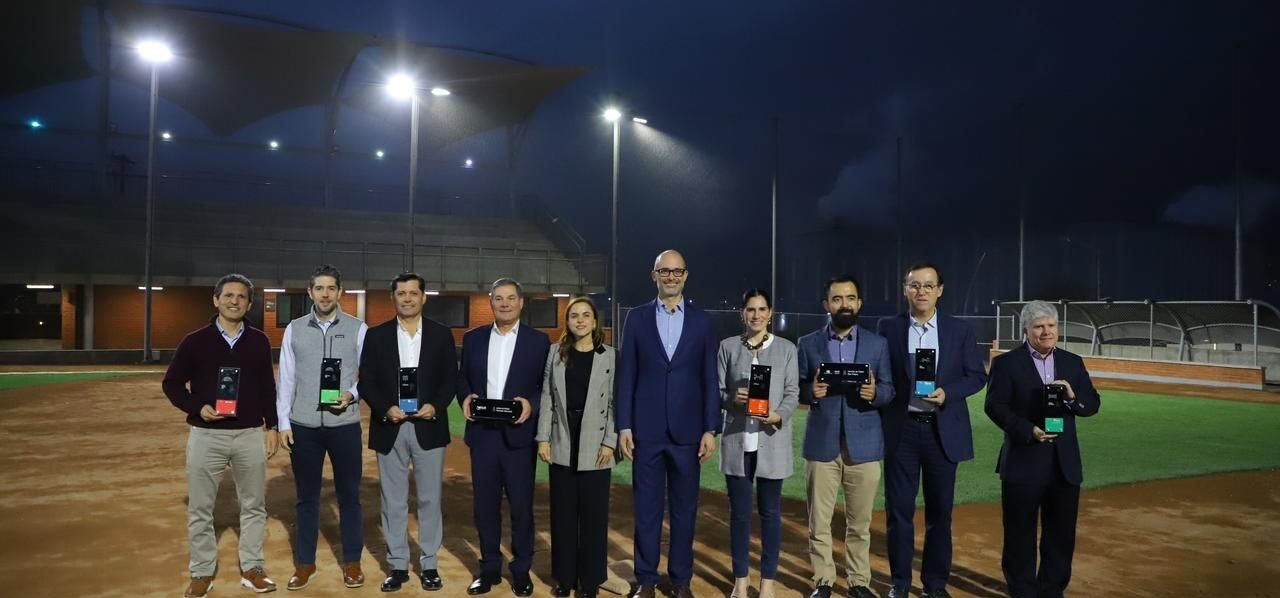 Agradece San Pedro a donantes de juegos en Parques