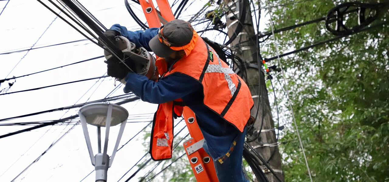 Arranca operativo para retiro de cableado en desuso en San Pedro