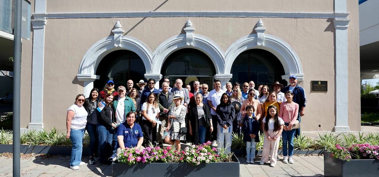 Visitan ciudadanos sitios históricos de San Pedro en Día del Patrimonio 
