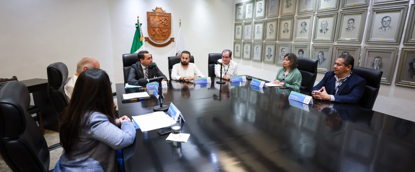 Unen esfuerzos San Pedro e INEGI para impulsar las decisiones basadas en datos