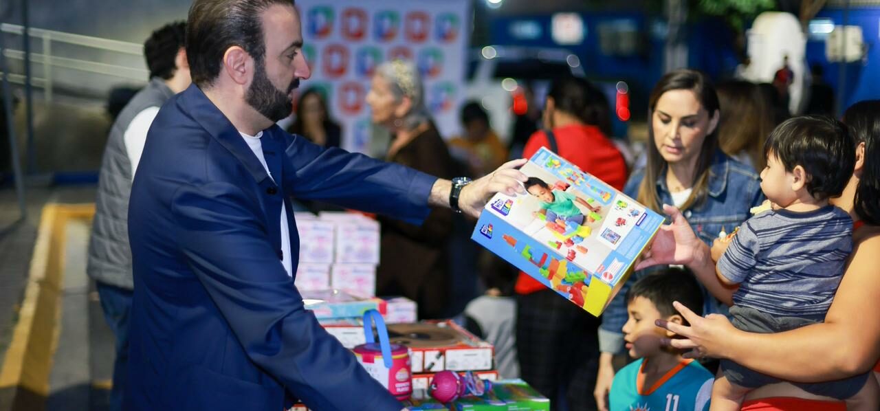 Celebra San Pedro Día de Reyes compartiendo rosca y juguetes