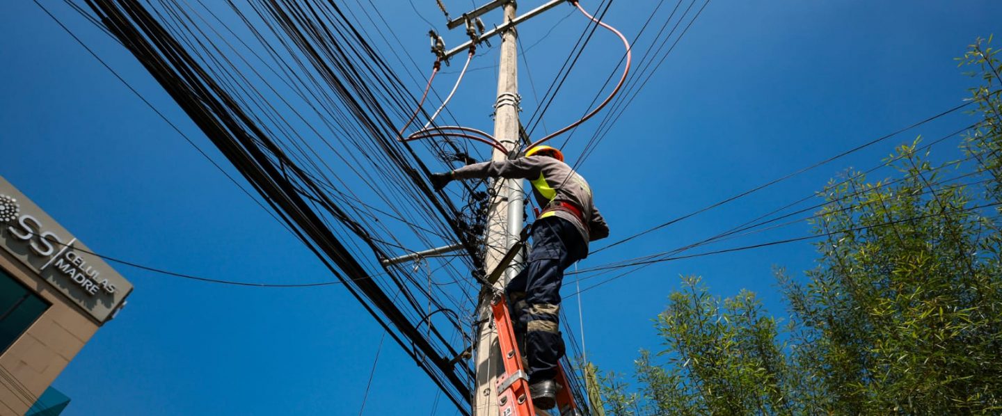 Retira San Pedro más de 5 mil metros de cableado en desuso en macrooperativo